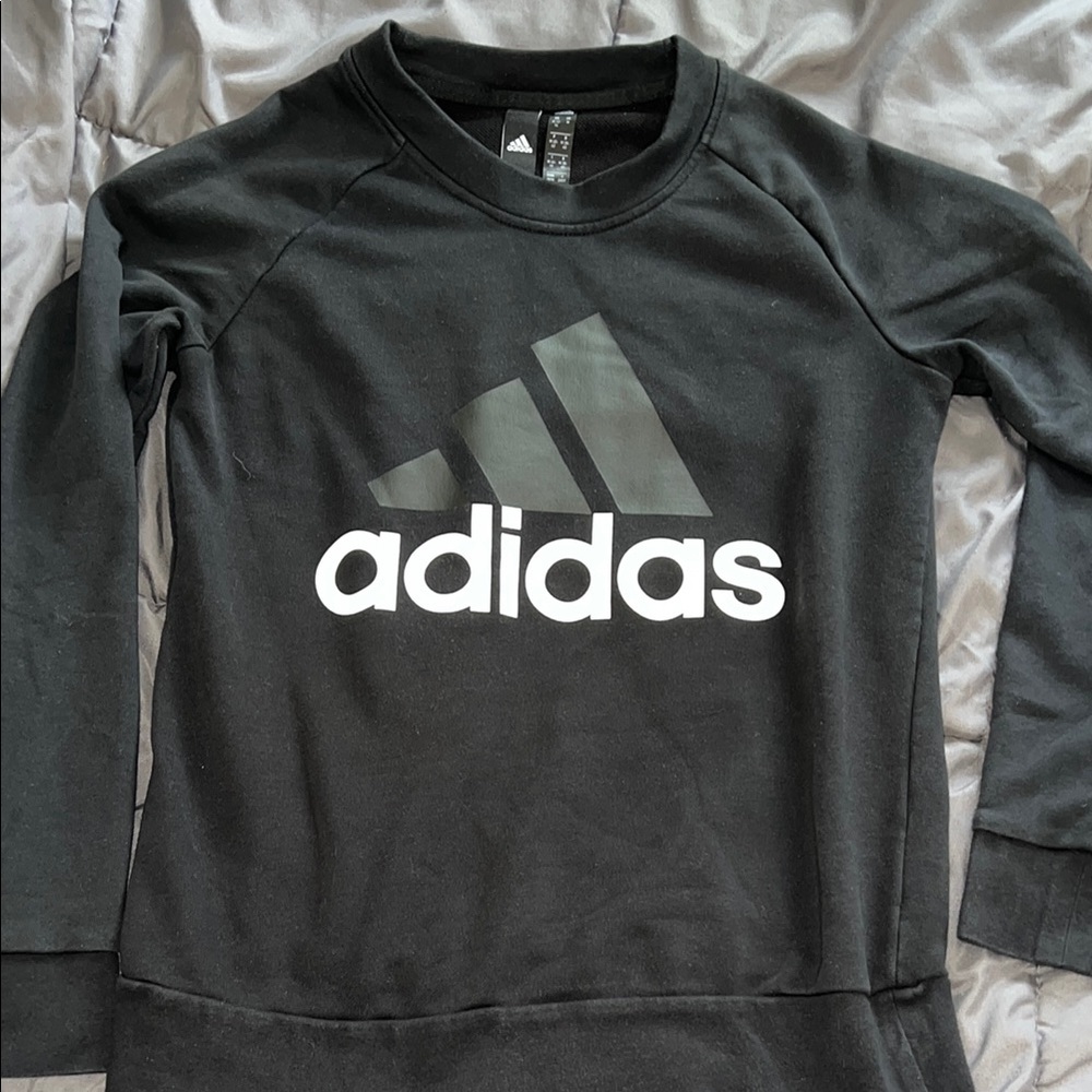 Adidas Black Sweatshirt Classic Logo Athletic Wear